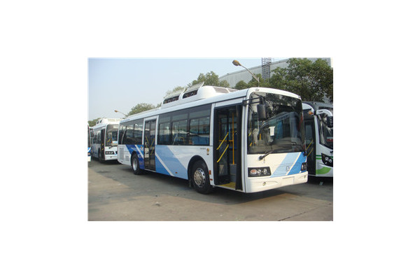 申沃SWB6117Q8公交车(天然气国五23-42座)