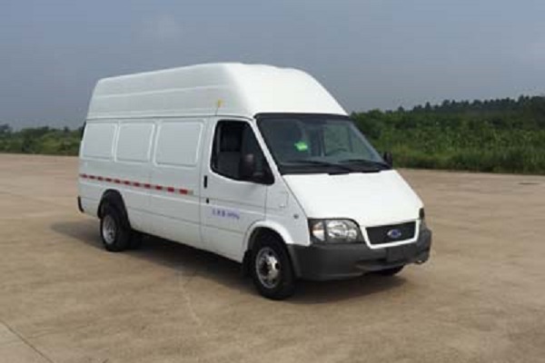 上海万象SXC5040XXYBEV厢式运输车(纯电动3座)