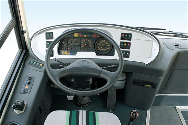 亚星JS6851GHBEV5公交车(纯电动12-32座)