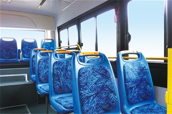 亚星YBL6117GHBEV公交车(纯电动24-49座)