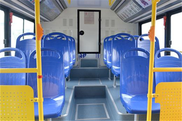 亚星JS6108GHEV11公交车(柴油/电混动国五12-42座)