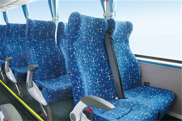 亚星YBL6117HQP客车(柴油国五24-62座)