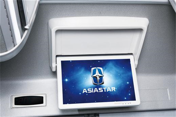 亚星YBL6117HQP客车(柴油国五24-62座)