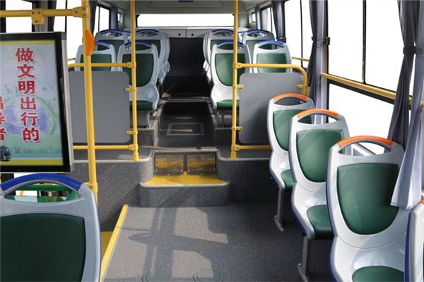 中车时代电动TEG6106EHEVN04公交车(天然气/电混动国五24-36座)