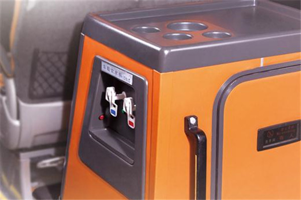 亚星YBL6128H3QCP客车(天然气国五24-57座)