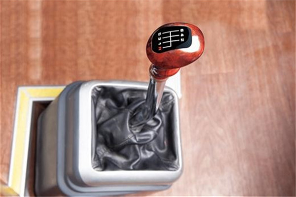 亚星YBL6125H2QCP2客车(天然气国五24-55座)