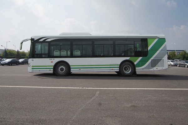 一汽CA6100URHEV21公交车(天然气/电混动国五10-30座)
