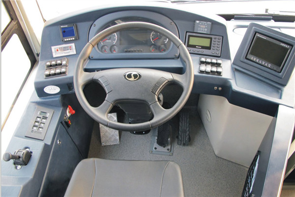 蜀都CDK6182CH1R铰接公交车(天然气国五17-55座)