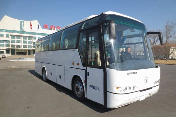 北方BFC6900L1D5客车(柴油国五24-39座)