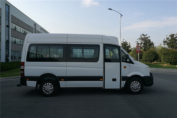 亚星YBL6610GBEV1公交车(纯电动10-16座)