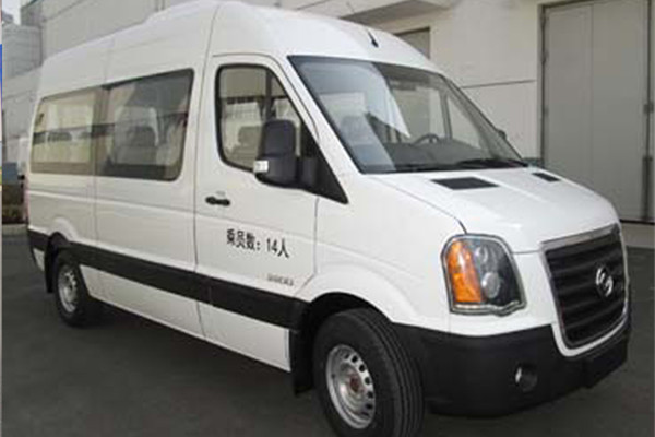 黄海DD6592AHL轻型客车(柴油国五10-15座)