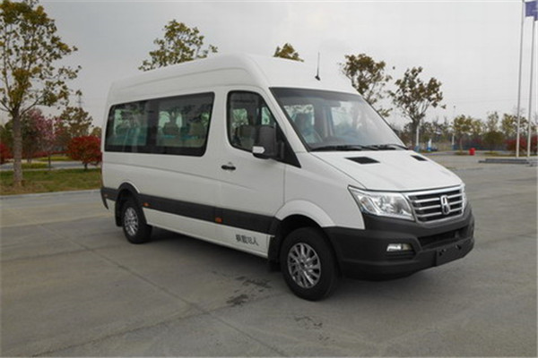 亚星YBL6600BEV7客车(纯电动10-18座)