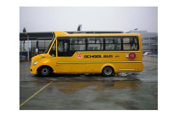 金龙XMQ6730ASD51幼儿专用校车(柴油国五24-41座)