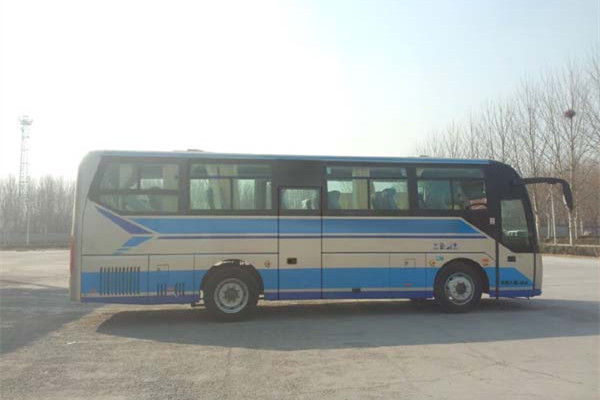 豪沃JK6907H5客车(柴油国五24-40座)