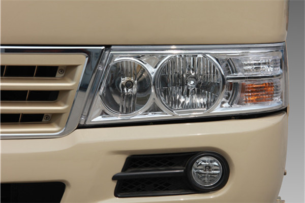 南京金龙NJL6806BEVG公交车(纯电动10-33座)