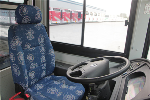 南京金龙NJL6129BEV5公交车(纯电动24-36座)