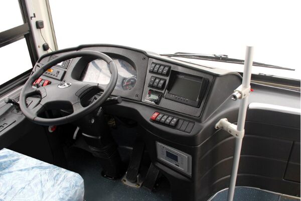 晶马JMV6800GRBEV公交车(纯电动10-30座)