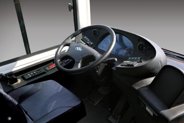 黄海DD6100EV1公交车(纯电动16-33座)
