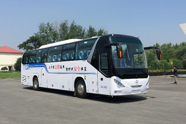 北方BFC6120T1D5J客车(柴油24-55座)