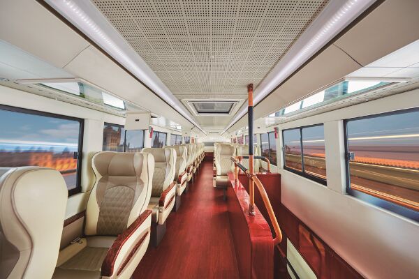 格力钛GTQ6131BEVST8双层公交车(纯电动37-71座)