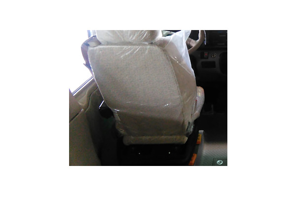 陆地方舟RQ6700XEVH5客车(纯电动24-26座)