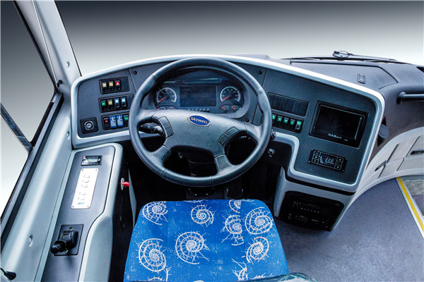 南京金龙NJL6117EV1客车(纯电动24-48座)