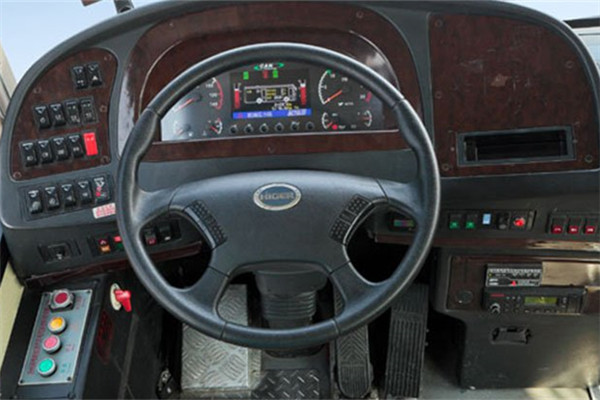 海格KLQ6109GAHEVE5L插电式公交车(柴油/电混动国五24-39座)