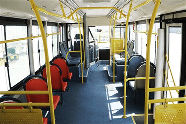 福田欧辉BJ6805EVCA-15公交车(纯电动13-25座)