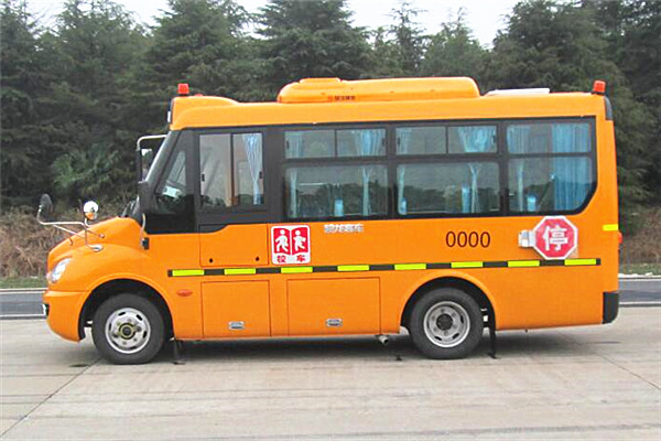 东风超龙EQ6580STV2中小学生专用校车(柴油国五10-19座)