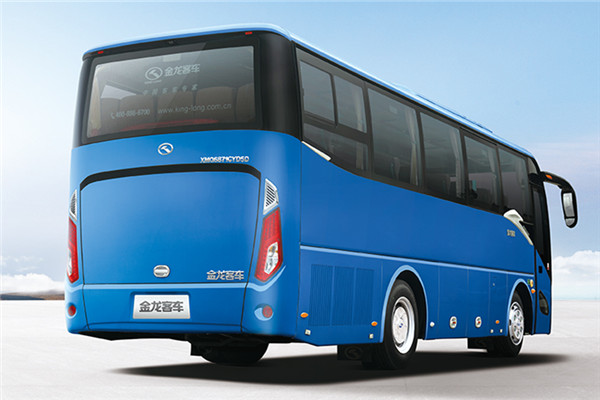 金龙XMQ6825CYD6D客车(柴油国六24-36座)