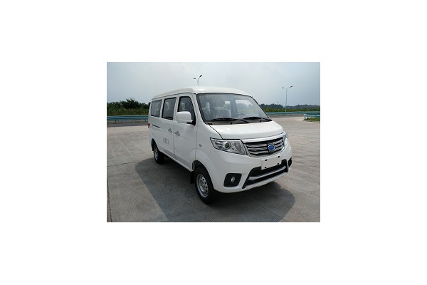 南京金龙NJL6420BEV6多用途轻客(纯电动5-7座)