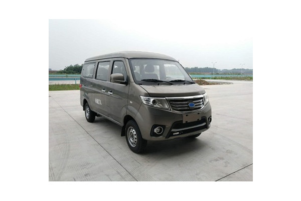 南京金龙NJL6420BEV3多用途轻客(纯电动7座)