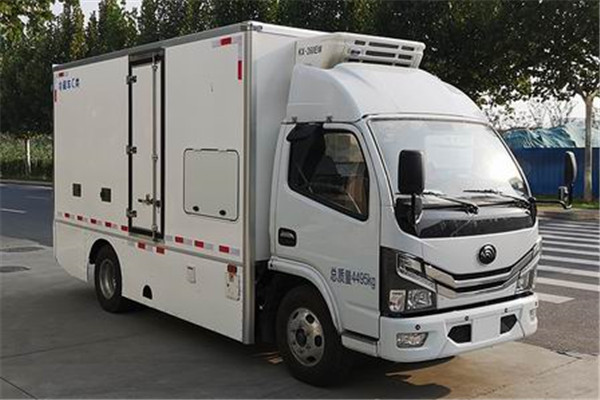 宇通ZK5042XLCBEV1冷藏车(纯电动2座)