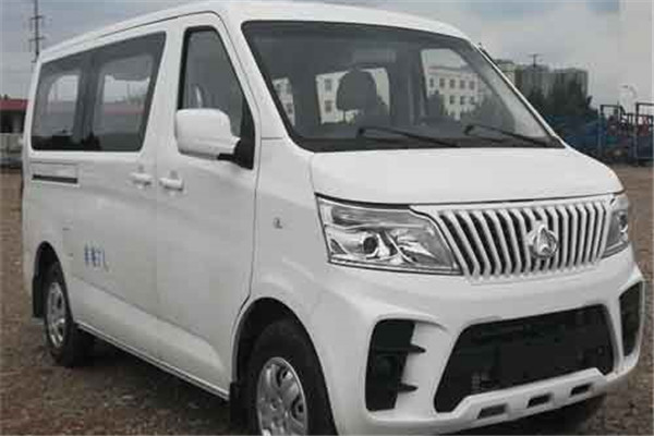 长安SC6453BAABEV多用途轻客(纯电动7座)