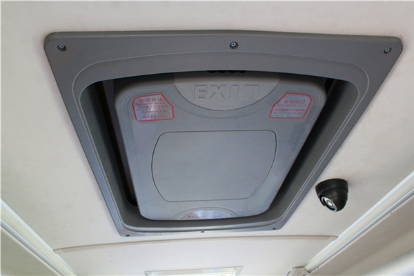 东风旅行车EQ6811CACBEV1公交车(纯电动24-36座)