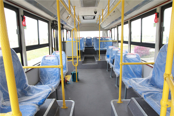 东风旅行车EQ6810CACBEV4公交车(纯电动14-30座)