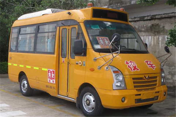 五菱GL6554XQ小学生专用校车(柴油国五10-19座)
