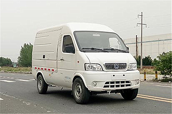 申龙SLK5031XXYBEVY厢式运输车(纯电动2座)