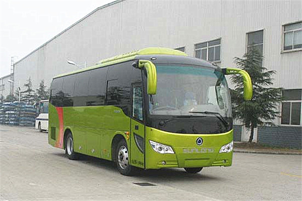 申龙SLK5132XYLLD5体检医疗车(柴油国五2-9座)