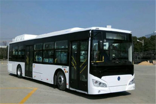 申龙SLK6129UDHEVN1插电式公交车(柴油/电混动国五21-45座)