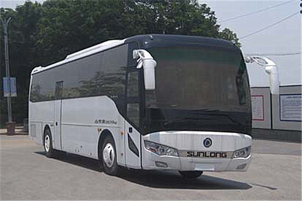 申龙SLK5188XYLLD5体检医疗车(柴油国五2-9座)
