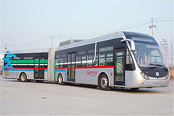 中通LCK6180HQGN铰接式公交车(天然气国五32-58座)