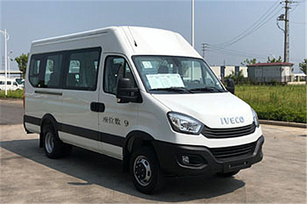 南京依维柯NJ6606ECM多用途乘用车(柴油国六7-9座)