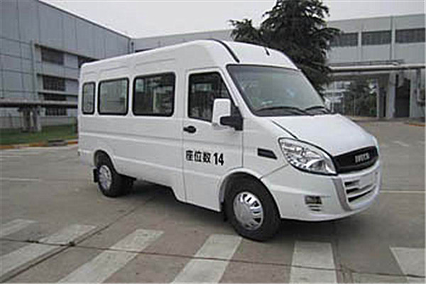 南京依维柯NJ6565DCY客车(柴油国五10-14座)