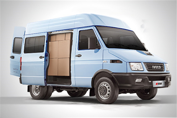 南京依维柯NJ5045XXY3A厢式运输车(柴油国五3座)