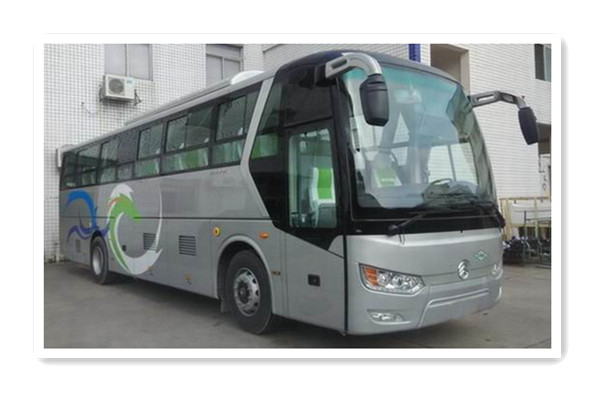金旅XML6102JHEVD5CN插电式公交车(天然气/电混动国五25-48座)