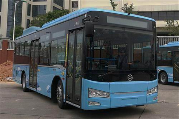 金旅XML6105JEVY0C3低入口公交车(纯电动20-38座)