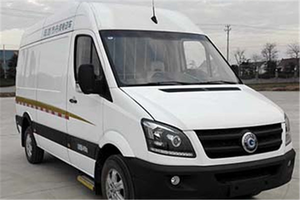 陆地方舟RQ5040XXYEVQ7厢式运输车(纯电动2座)