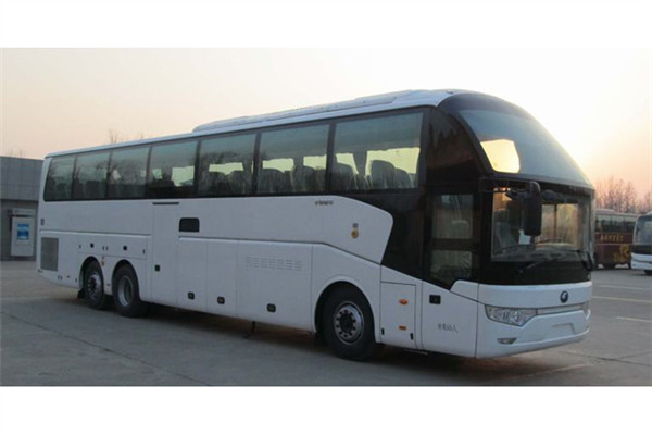 宇通ZK6147HNQ5E客车(天然气国五25-65座)