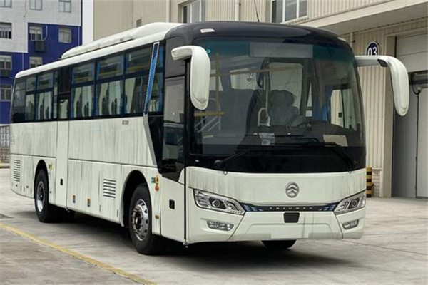 金旅XML6112JEVJ0C公交车(纯电动24-50座)